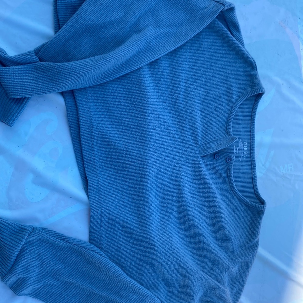 Blue rue 21 cropped sweater